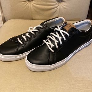 Sperry Leather Sneakers
